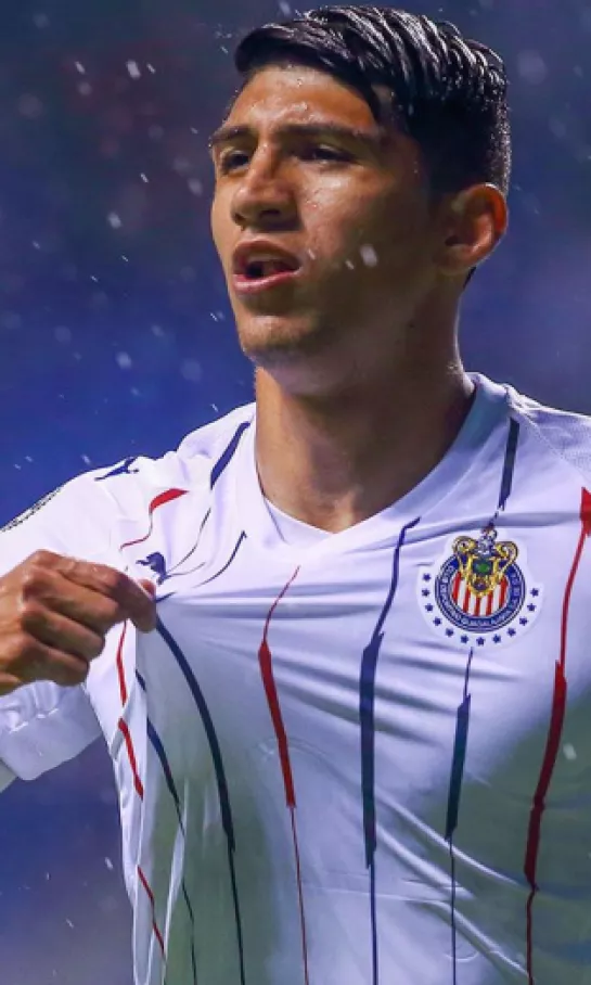 Alan Pulido a Chivas Los números presagian un desastre