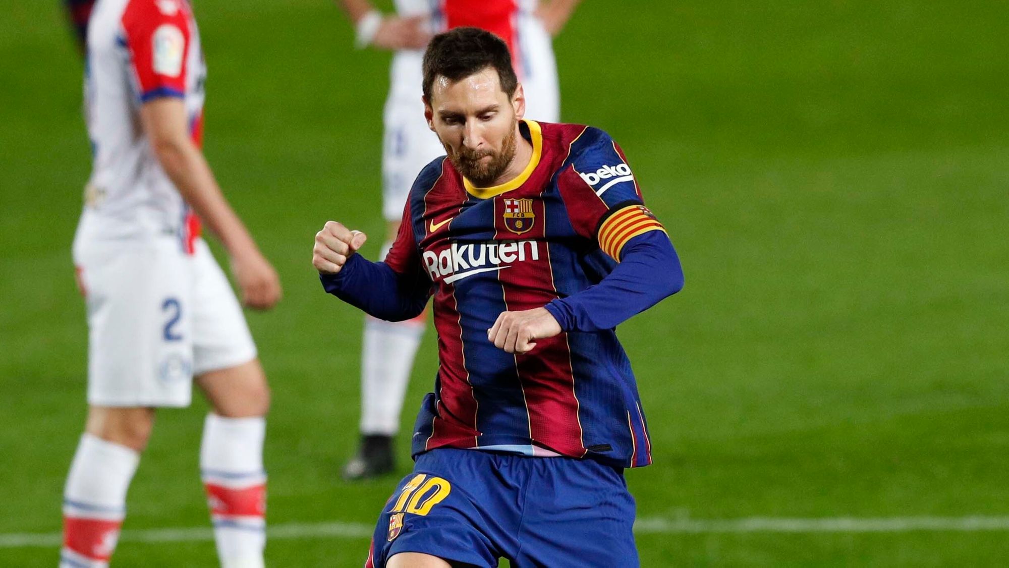 1. Lionel Messi, extremo, Barcelona: 16 goles y 7 asistencias en 998 minutos jugados