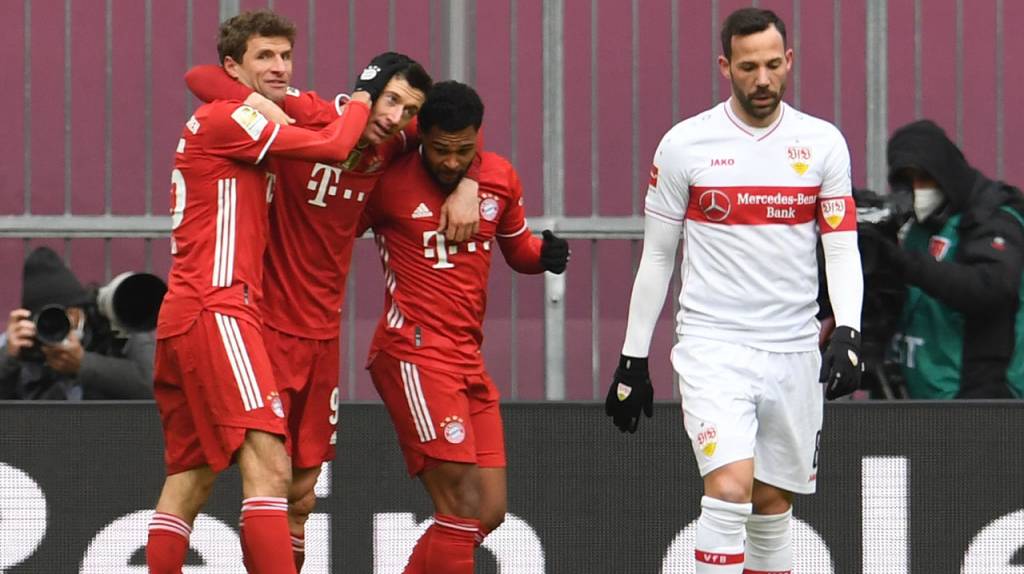 Bundesliga: Espectacular Hat-trick de Lewandowski ante Stuttgart