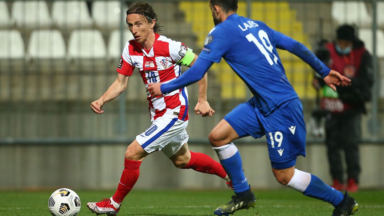 Luka Modric se convirtió en el futbolista que más veces ha representado a Croacia, el mediocampista llegó a 135 partidos como internacional