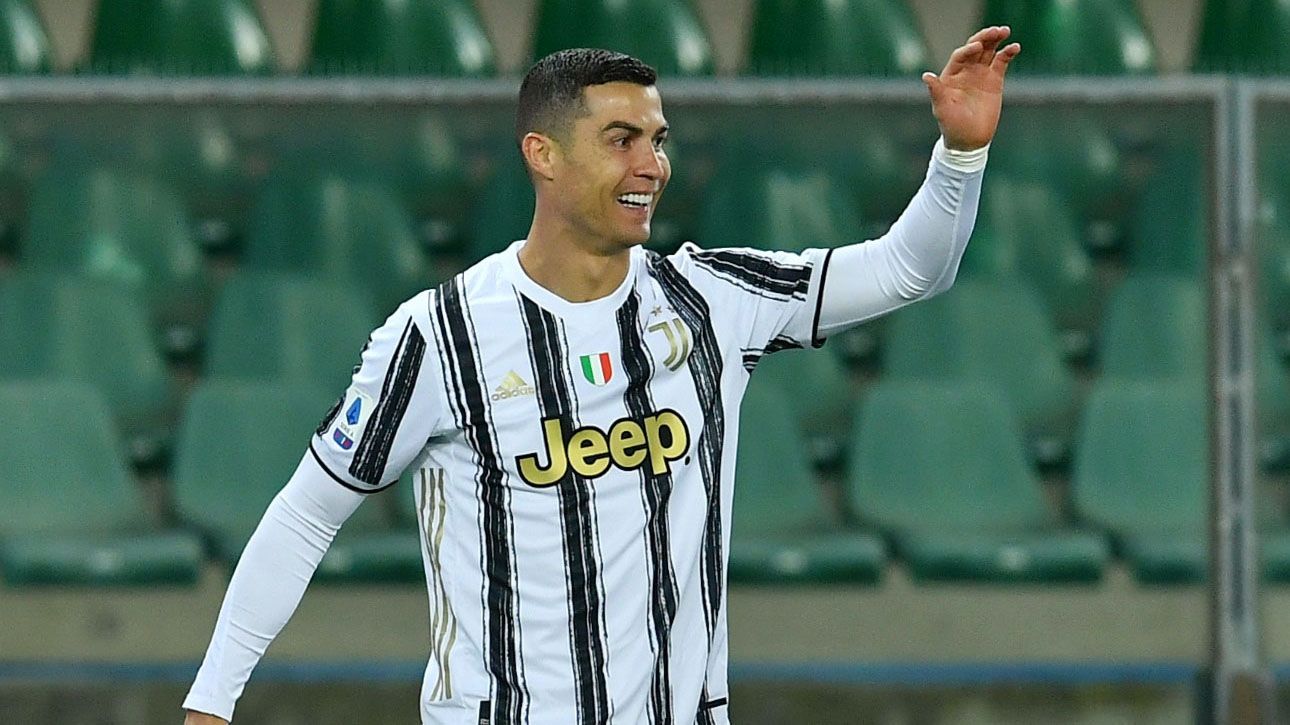 5. Cristiano Ronaldo, extremo, Juventus: 11 goles y 2 asistencias en 1,191 minutos jugados