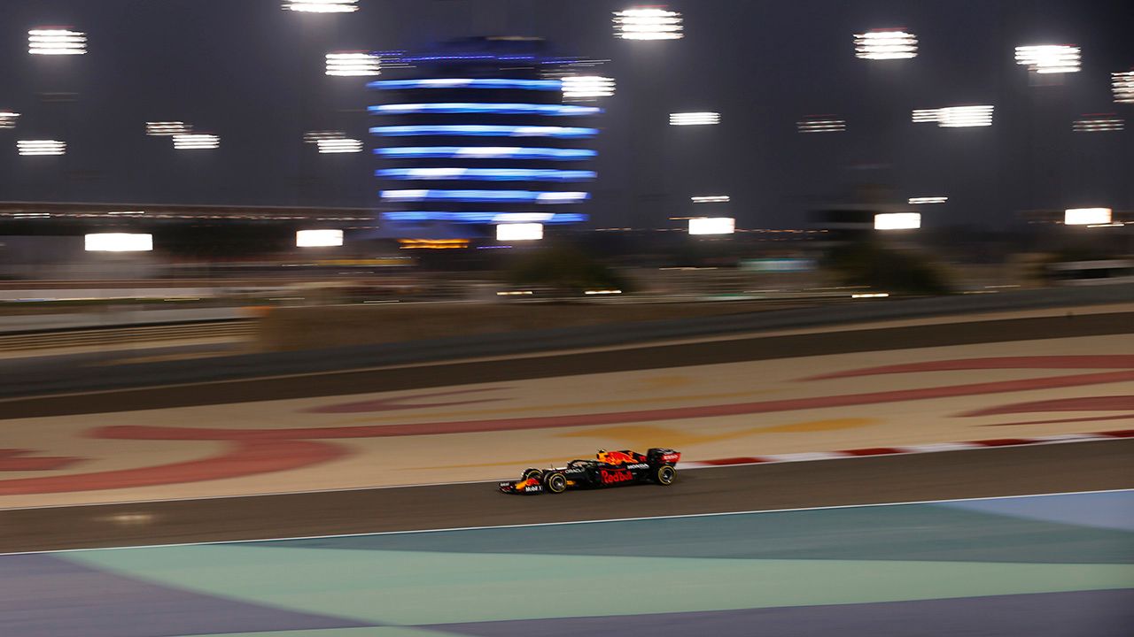 'Checo' Pérez, en el Top 10 en las prácticas del GP de Bahrein