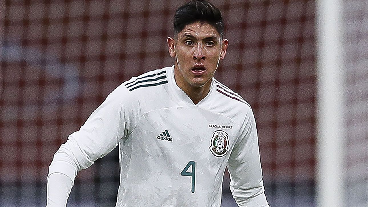 Edson Álvarez, contención