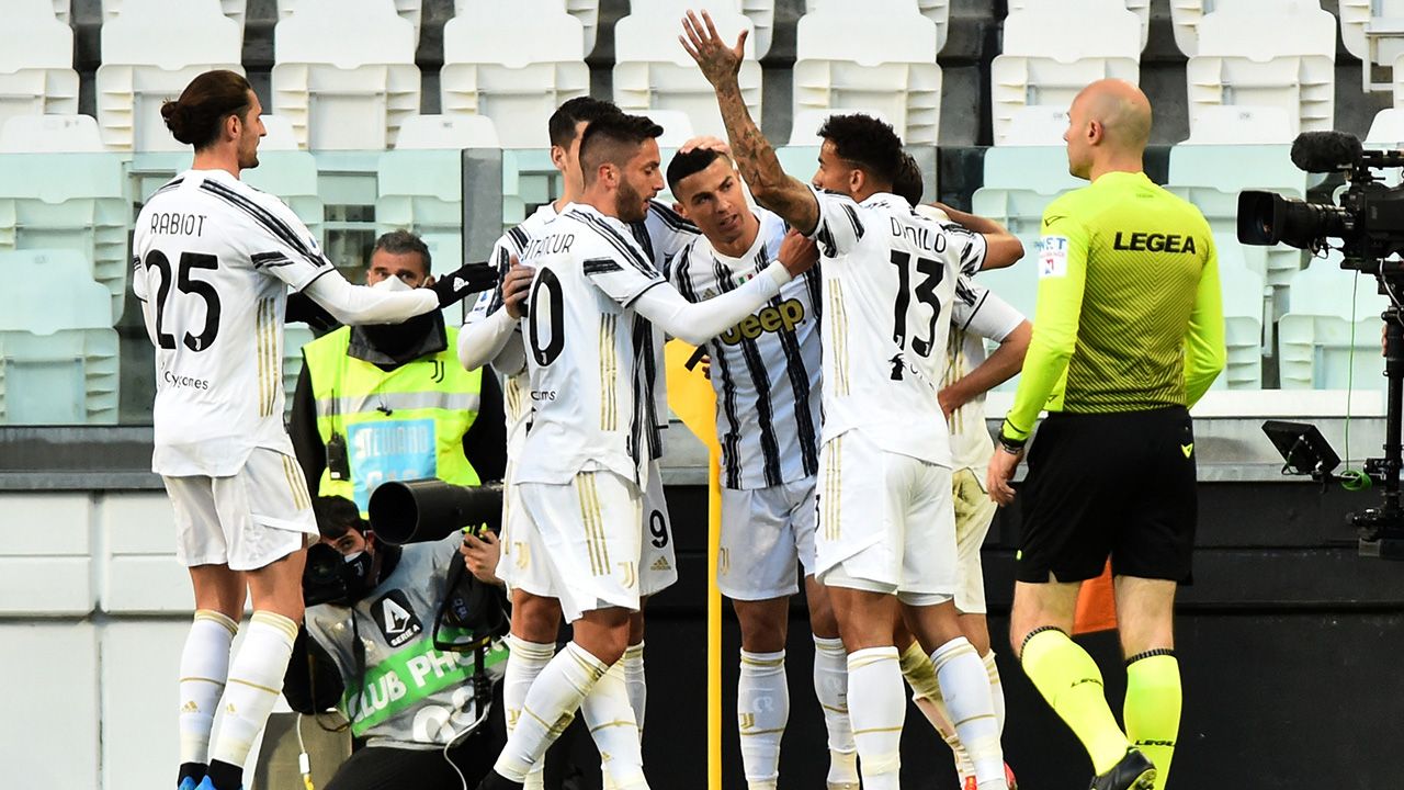 Cristiano Ronaldo y Paulo Dybala alejaron a Napoli del cuarto puesto