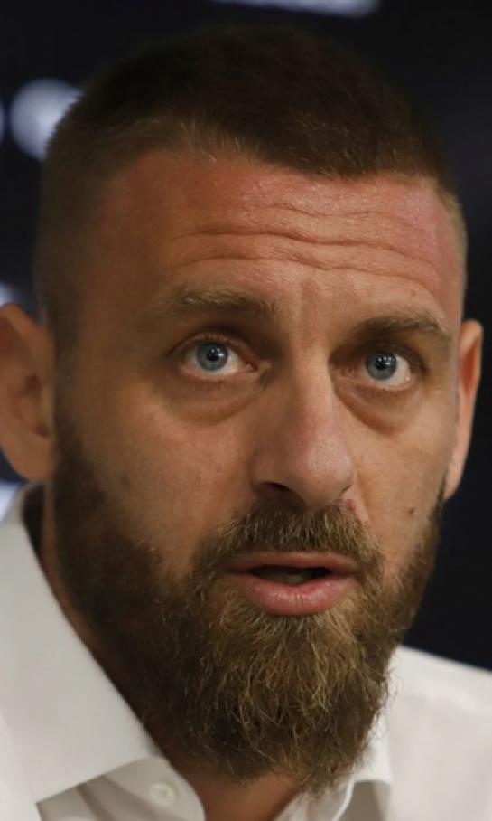 Daniele De Rossi abandonó hospital tras ser ingresado por COVID-19