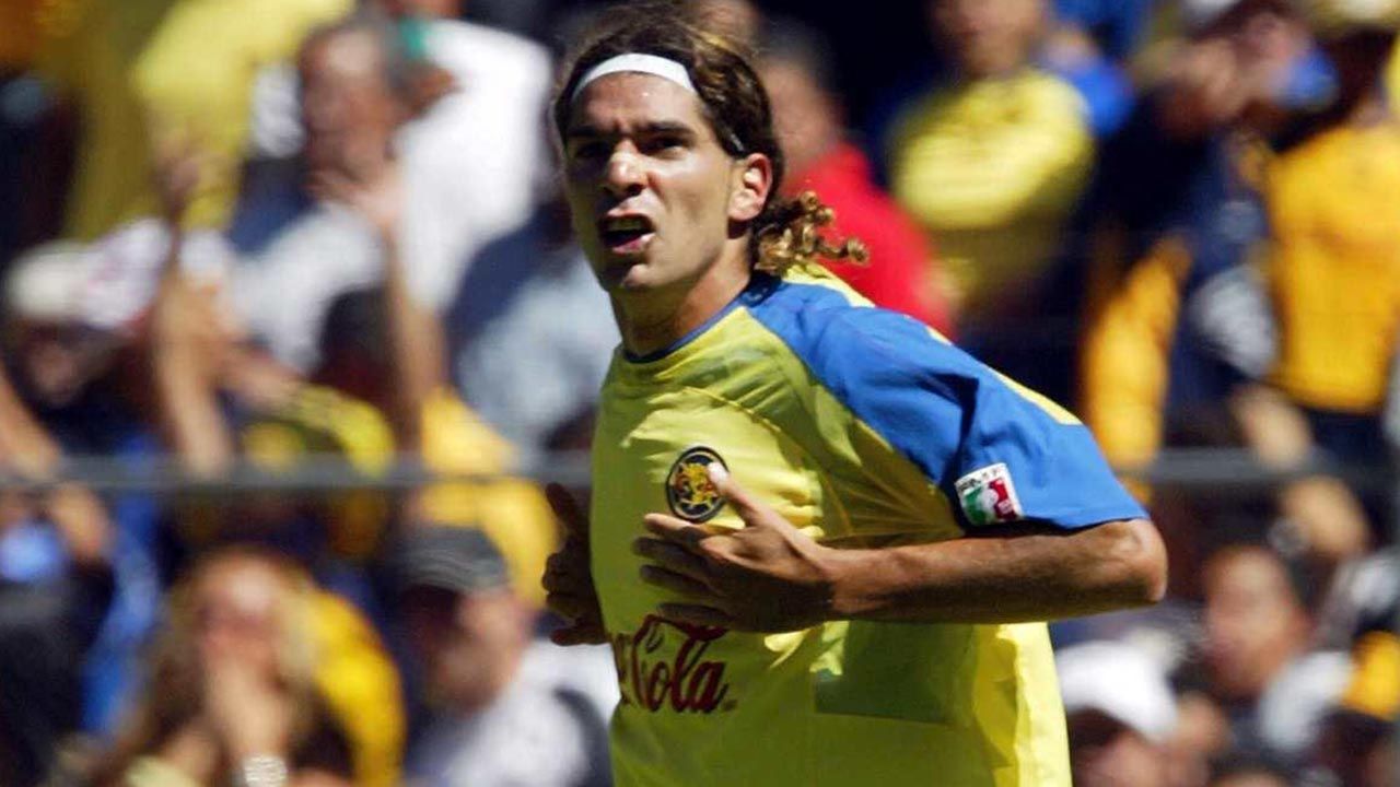 ‘Loco’ Abreu (delantero de Sud América): Entre 2002 y 2003, ambos clubes fueron parte de la aventura.