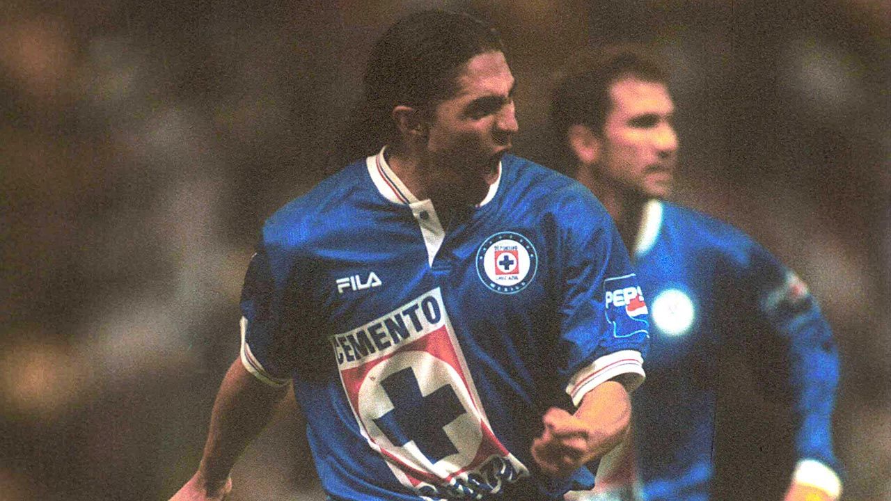 Invierno 1999: América 1-2 Cruz Azul | La última vez que se impuso en Liguilla ante América; eran semifinales. 