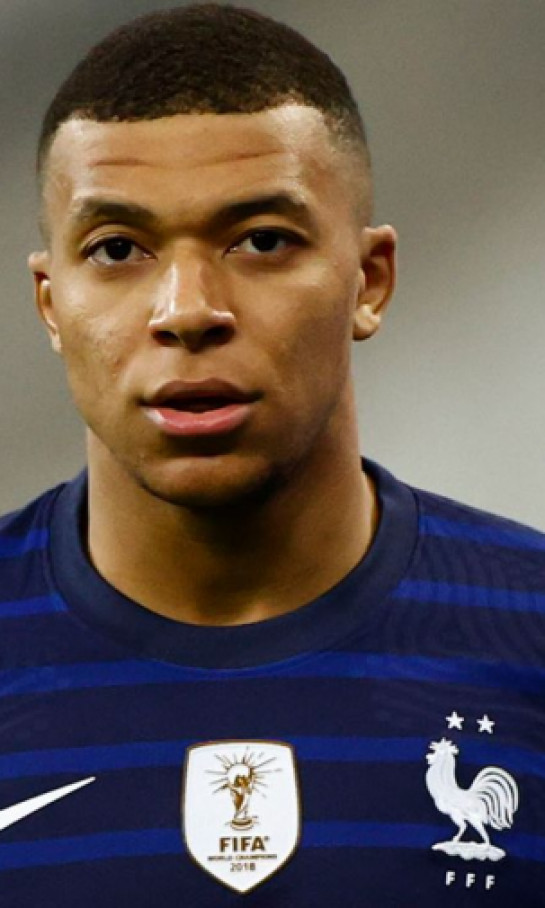 Kylian Mbappé no lo duda, es “el mejor”