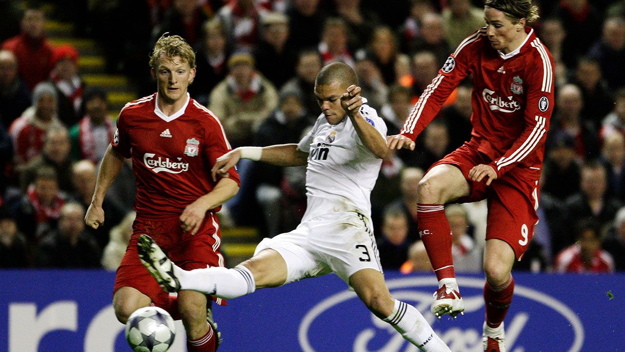Liverpool 4-0 Ral Madrid octavos de final vuelta (edición 2008-2009)