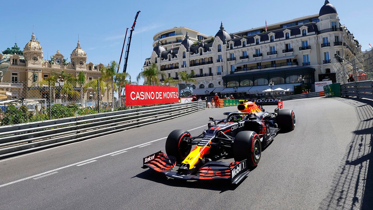 'Checo' Pérez quedó a la orilla del podio en Mónaco