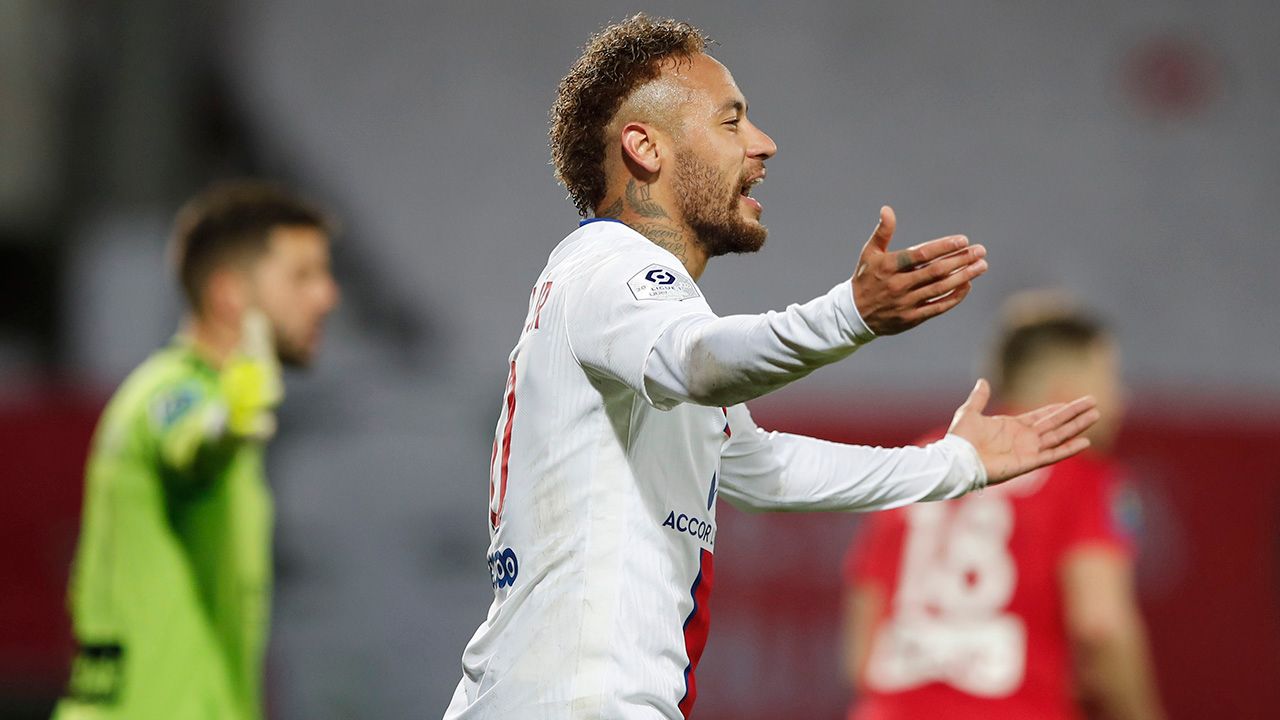Paris Saint-Germain perdió el título de la Ligue 1 a pesar del triunfo ante Brest
