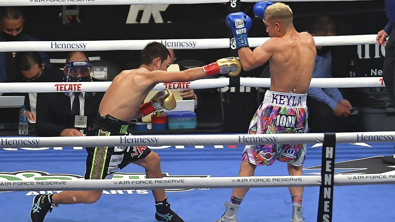 Elwin 'La Pulga' Soto y su gran batalla ante Katsunari Takayama