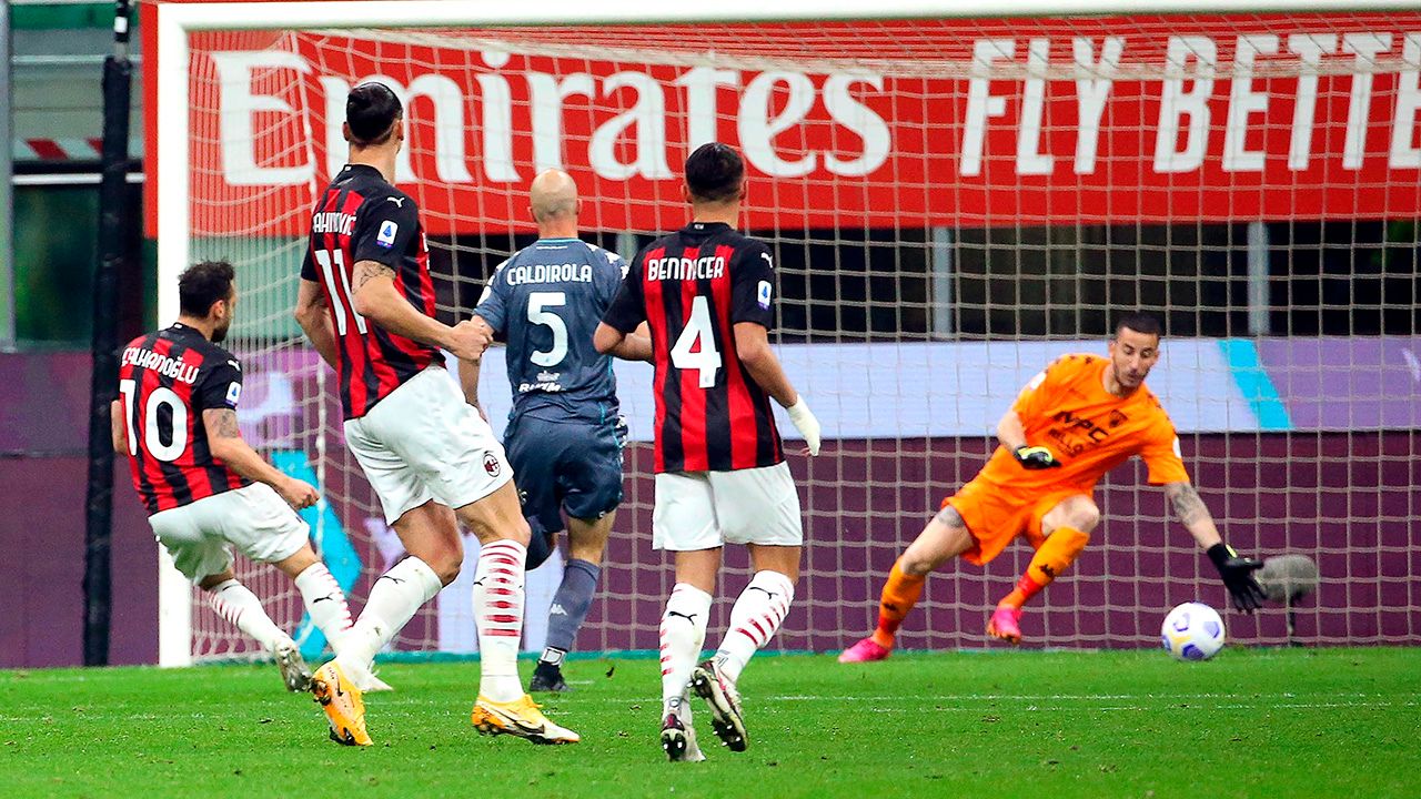 Milan se reencuentra con la victoria y sigue peleando por la próxima Champions League