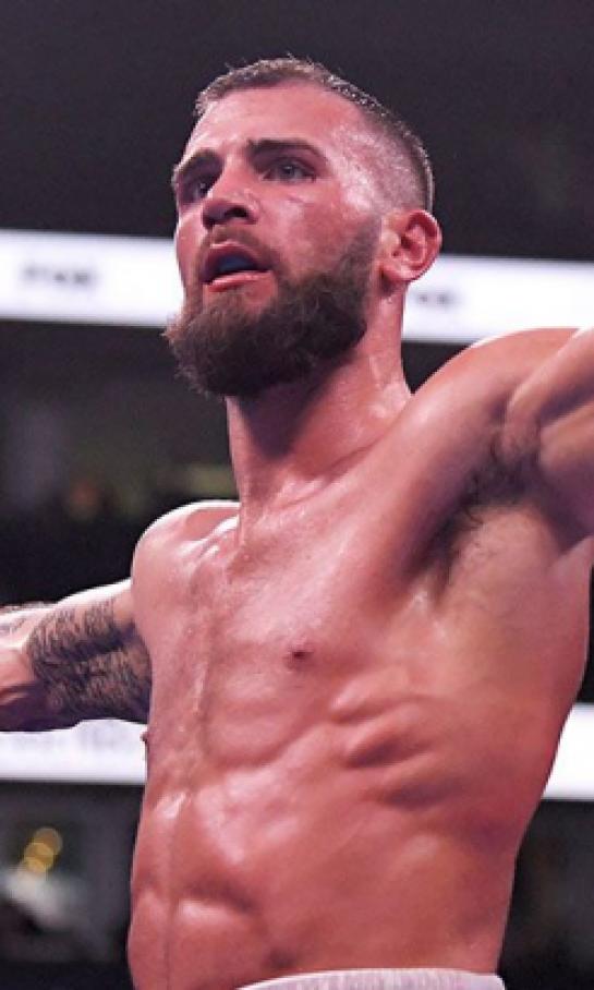 Caleb Plant ya se puso precio para pelear con 'Canelo' y no es barato