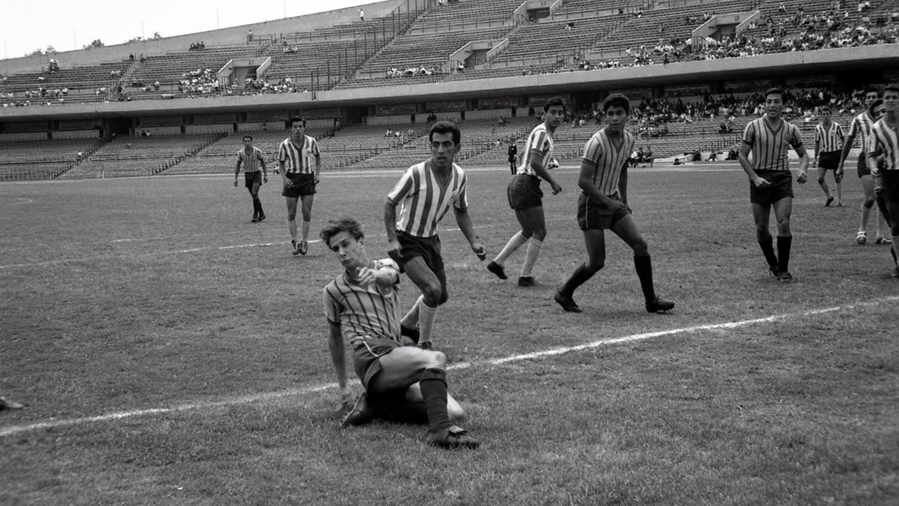 4.	El Campeonísimo, así conocido por haber conseguido siete títulos de 1957 a 1965.