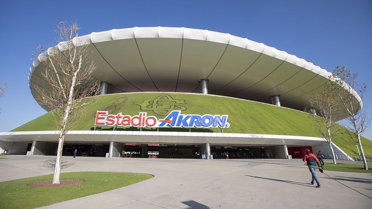 15.	El Estadio AKRON. Inaugurado en 2010, sigue siendo uno de los más modernos y llamativos.