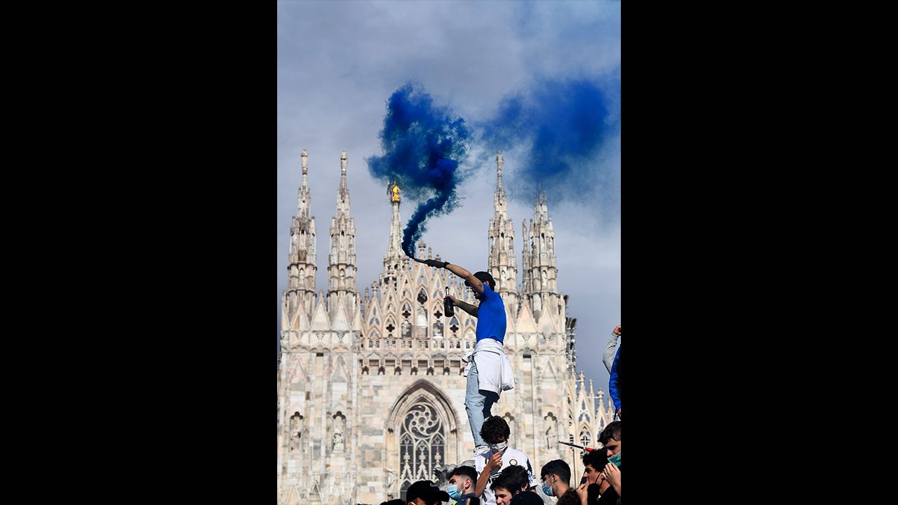 ¡Tremendo festejo de los aficionados del Inter tras el título!