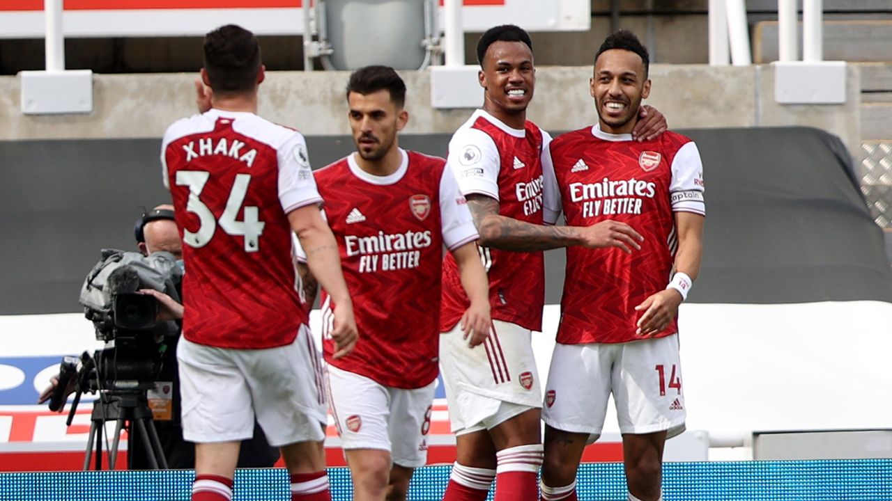 Pierre-Emerick Aubameyang volvió a marcar para recomponer el camino de Arsenal