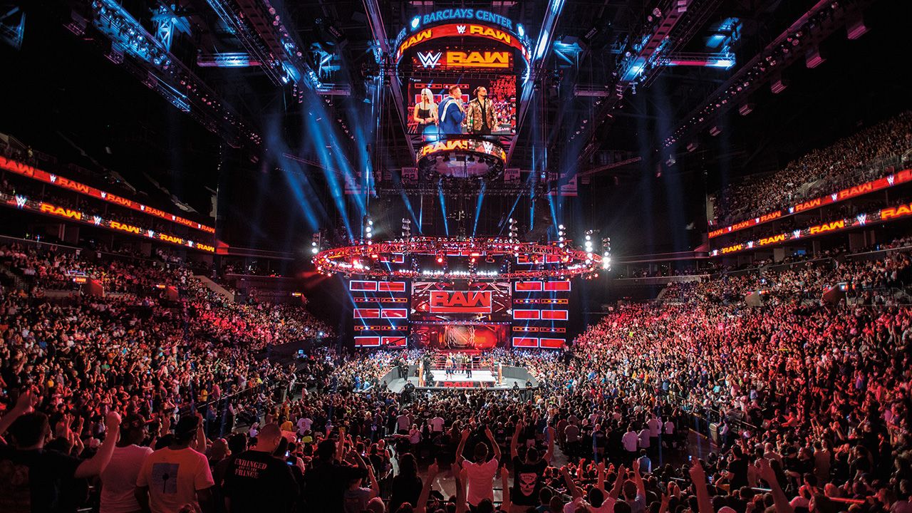 Los eventos en vivo y con público volverán muy pronto a WWE