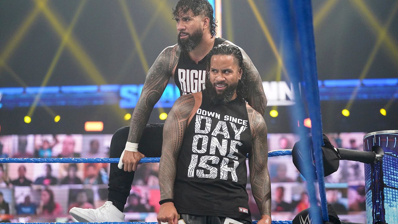 Jey y Jimmy Uso