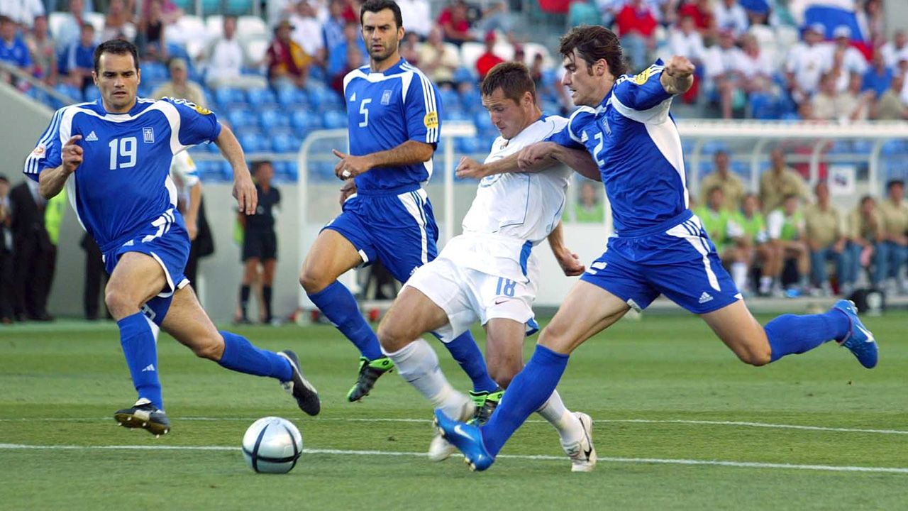 El registro del gol más rápido en la historia de la Eurocopa le pertenece a Dmitri Kirichenko quien abrió el marcador a los 67 segundos en el duelo entre Rusia y Grecia en Portugal 2004