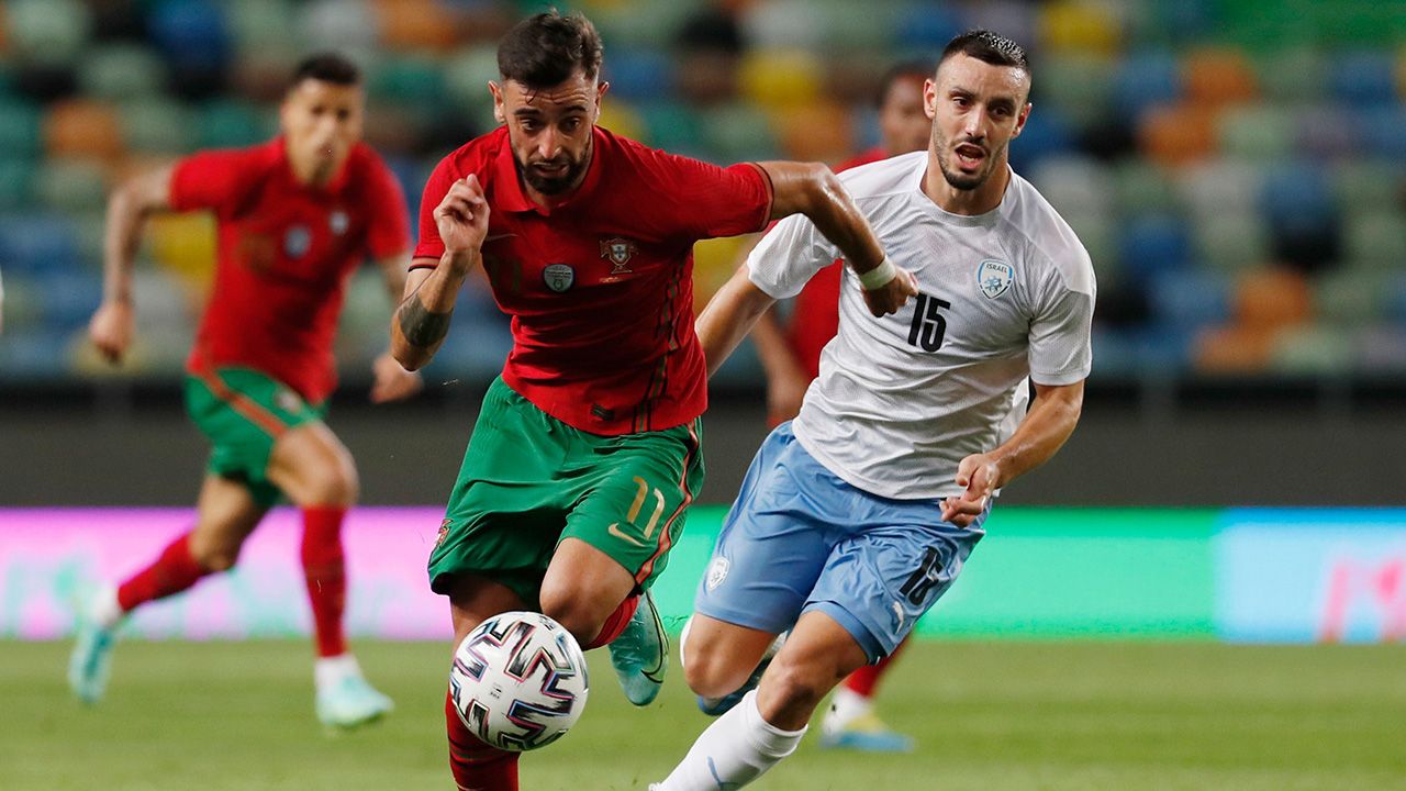 Cristiano Ronaldo y Portugal lucen antes de comenzar la Eurocopa