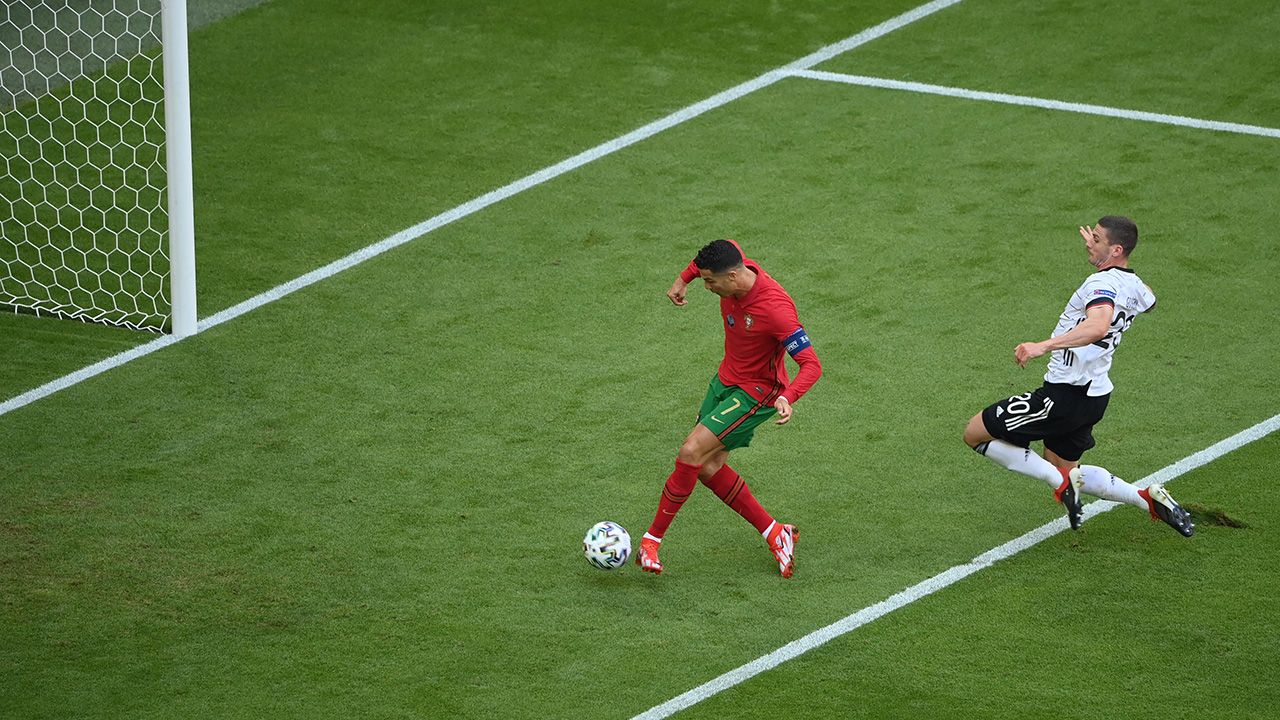 Cristiano Ronaldo está a dos goles del israelí Ali Daei quien registra 109 dianas en partidos internacionales