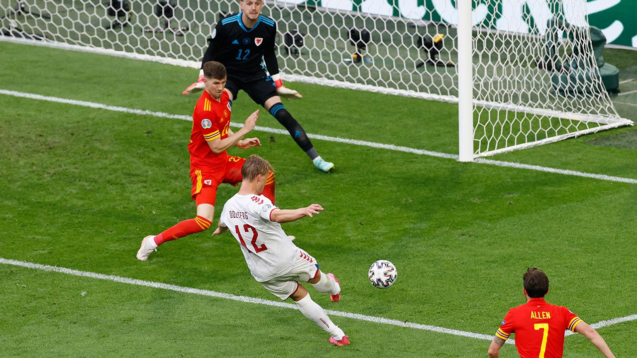 Sábado 3 de julio - República Checa v Dinamarca - Bakú Stadium, Bakú