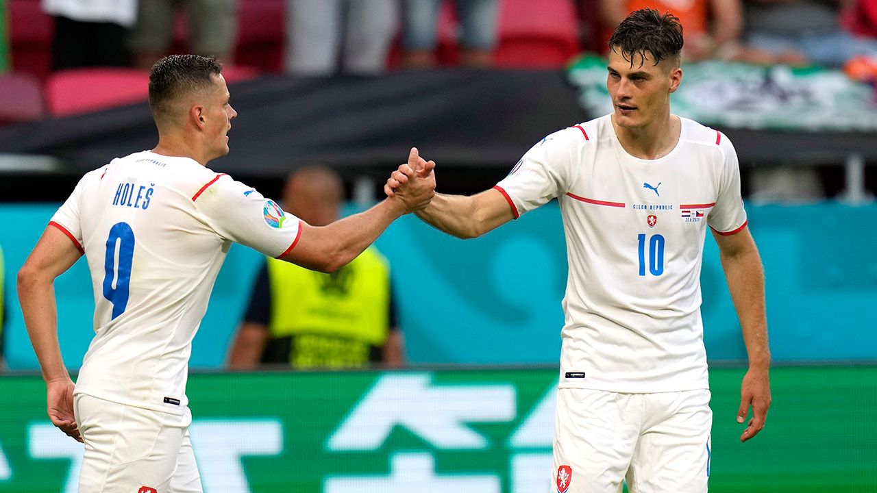 Sábado 3 de julio - República Checa v Dinamarca - Bakú Stadium, Bakú
