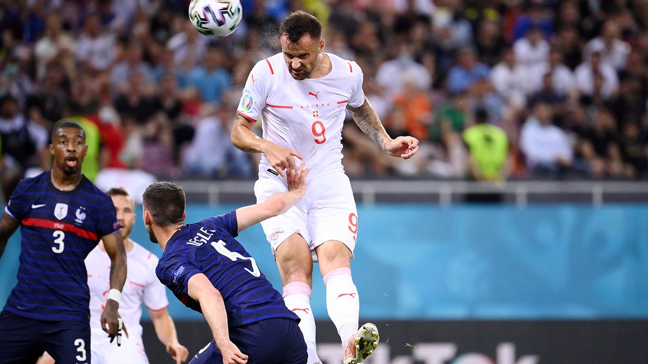 Haris Seferovic y el gol que puso a sufrir temprano a Francia