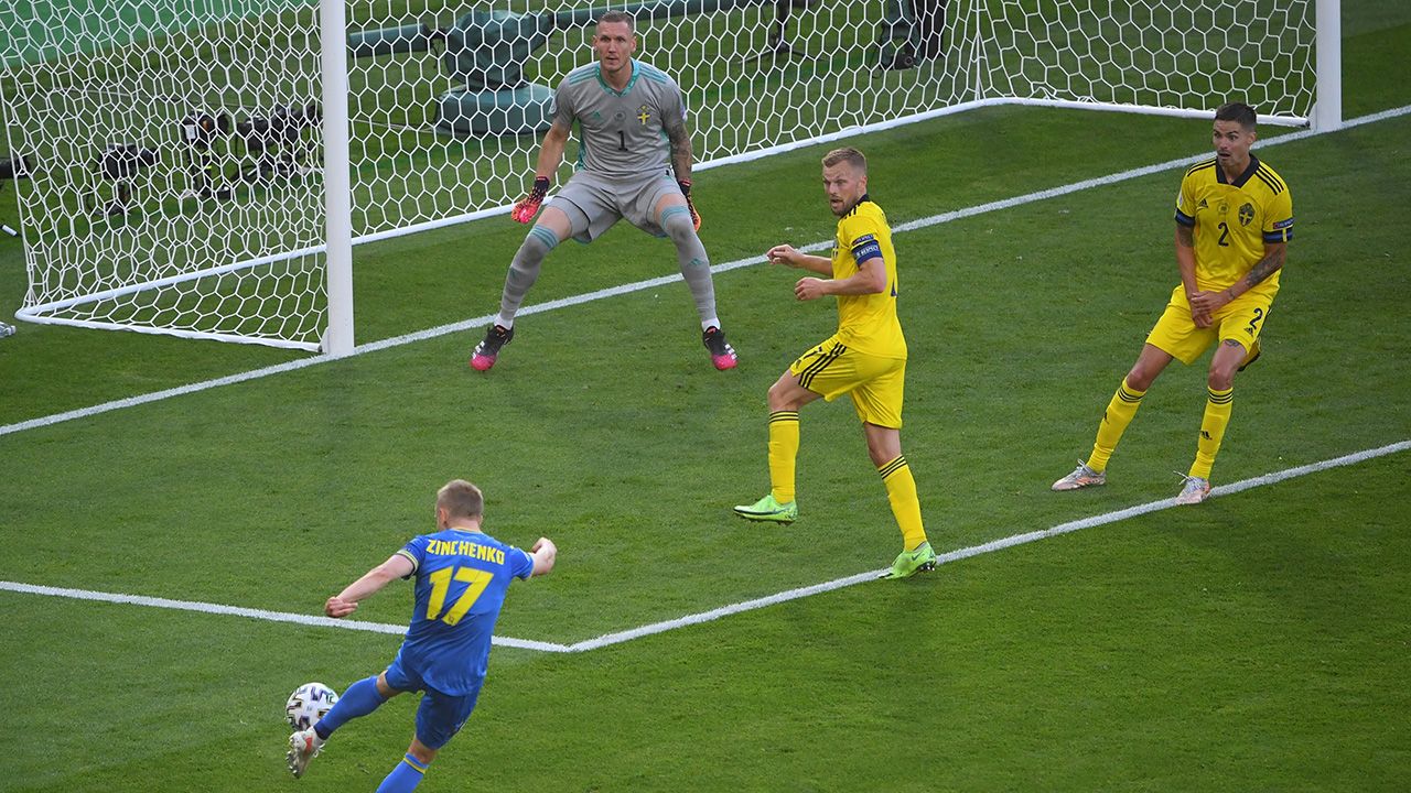 Suecia y Ucrania definirán el boleto a cuartos de final en la segunda mitad