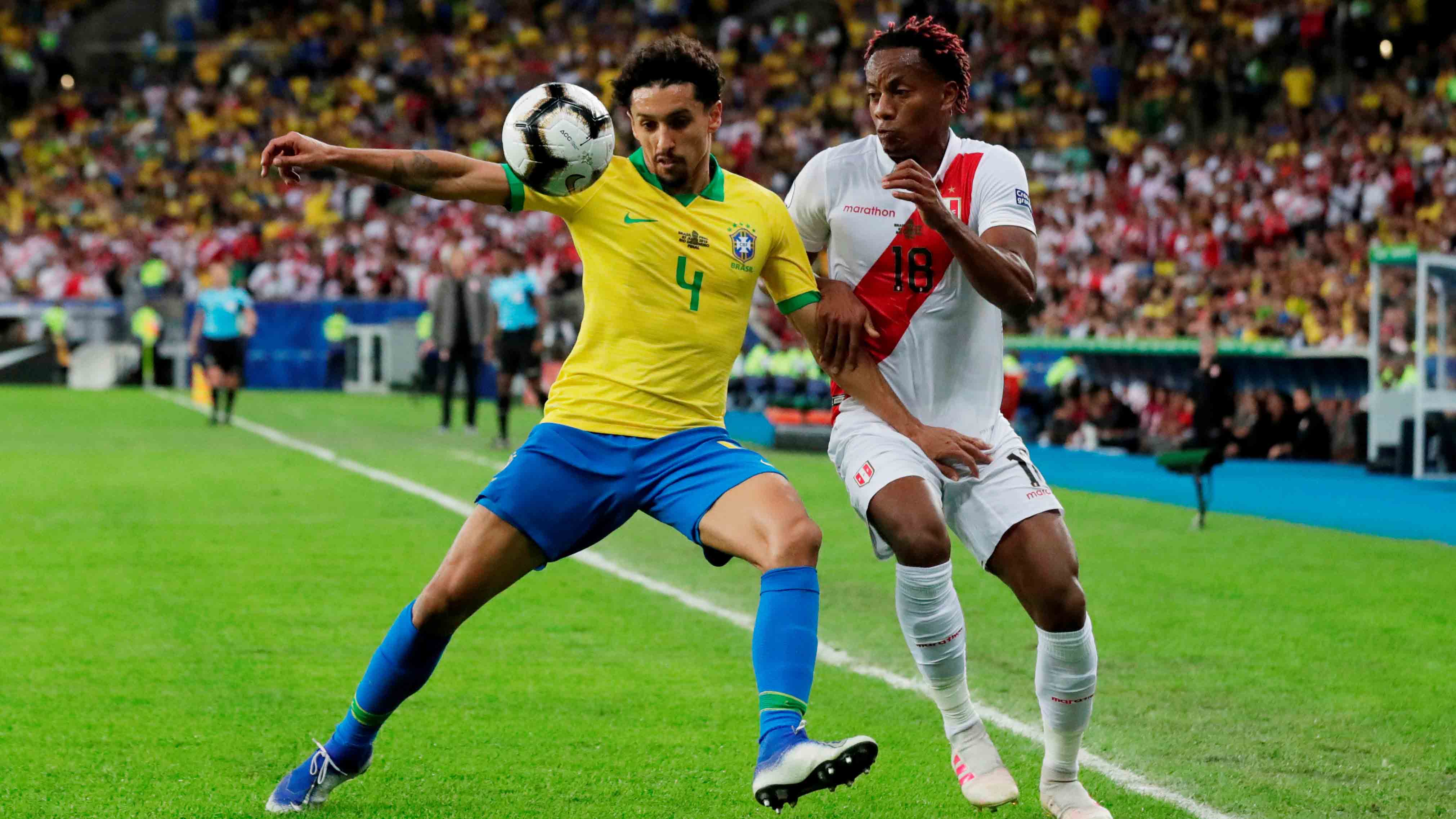 Brasil vs Perú, Grupo B, 17 de junio.