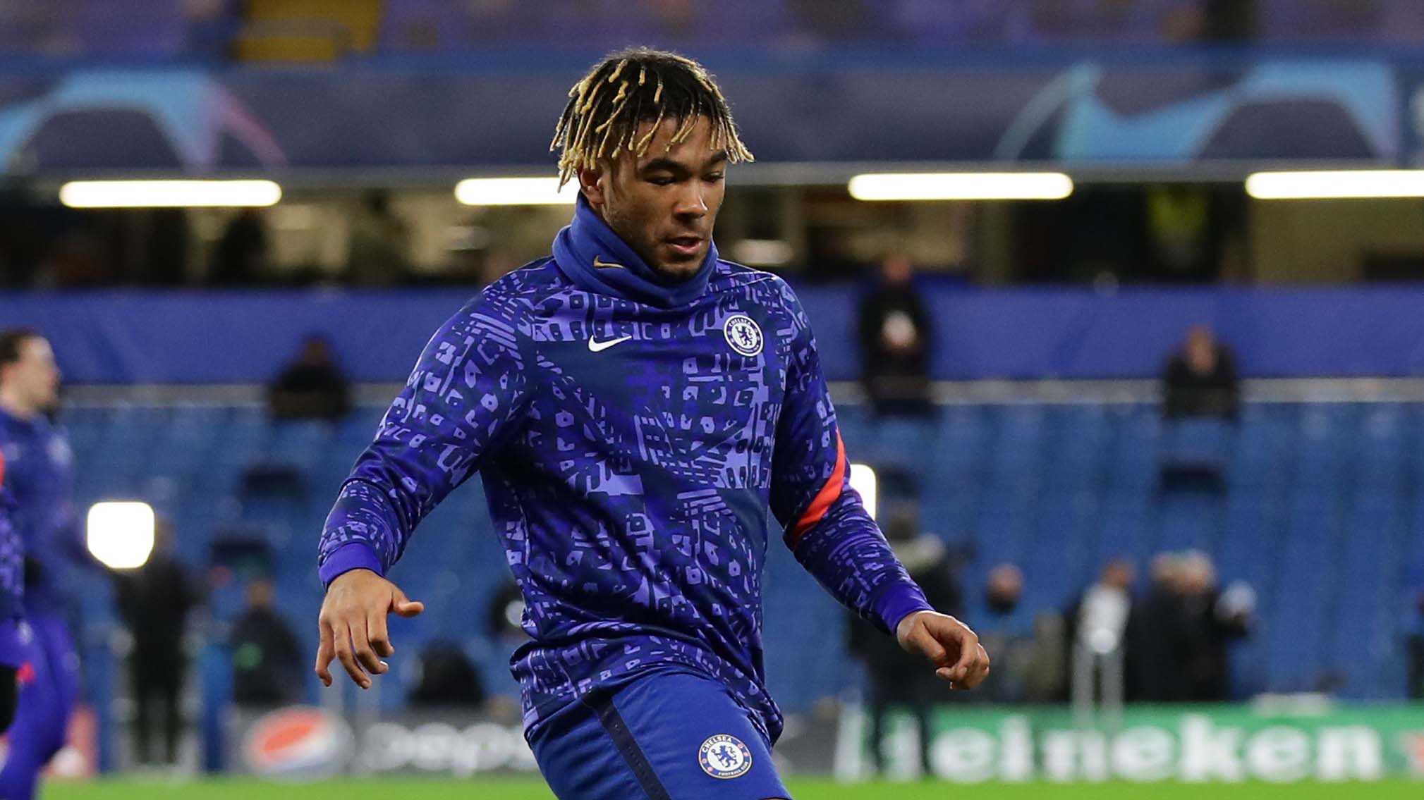 Reece James, 21 años, Inglaterra: El lateral del Chelsea recibió su primera convocatoria en 2020, luego de que Raheem Sterling se lesionara. En octubre de ese año jugó su primer partido con la mayor, en un amistoso ante Gales.