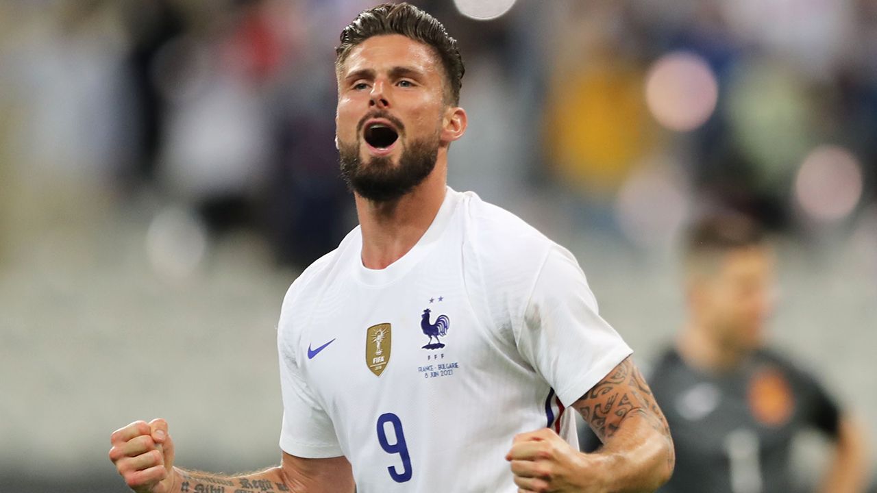 Olivier Giroud llegó a los 46 goles en 108 partidos con la Selección Francesa, con el doblete marcado en el amistoso ante Bulgaria (3-0)