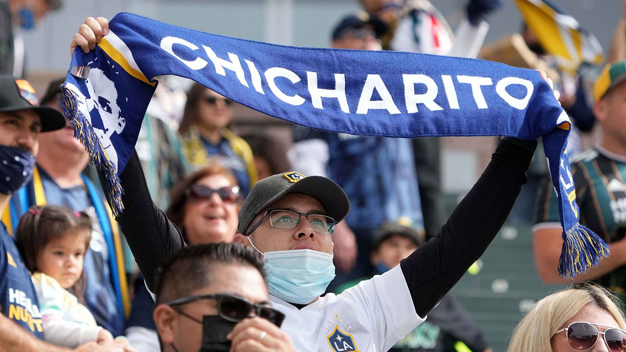 'Chicharito' Hernández sigue intratable con L.A. Galaxy