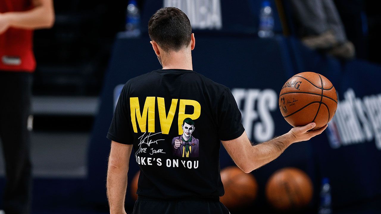 ¡MVP, MVP, MVP!, Nikola Jokic recibió su trofeo como Jugador Más Valioso de 2021
