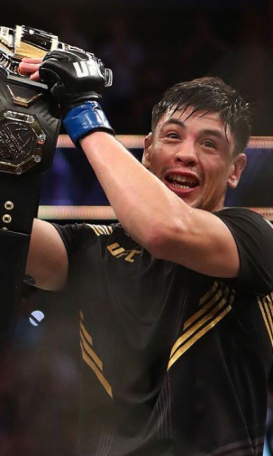 ¡México tiene campeón en UFC! Brandon Moreno, nuevo monarca de peso mosca