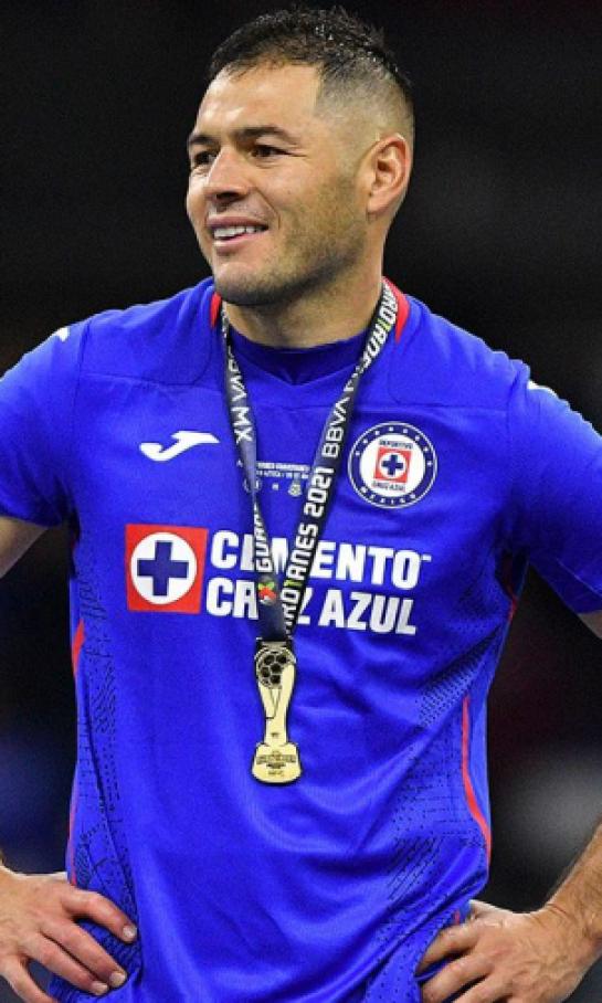Pablo Aguilar quiere quedarse en Cruz Azul, pero no asegura nada