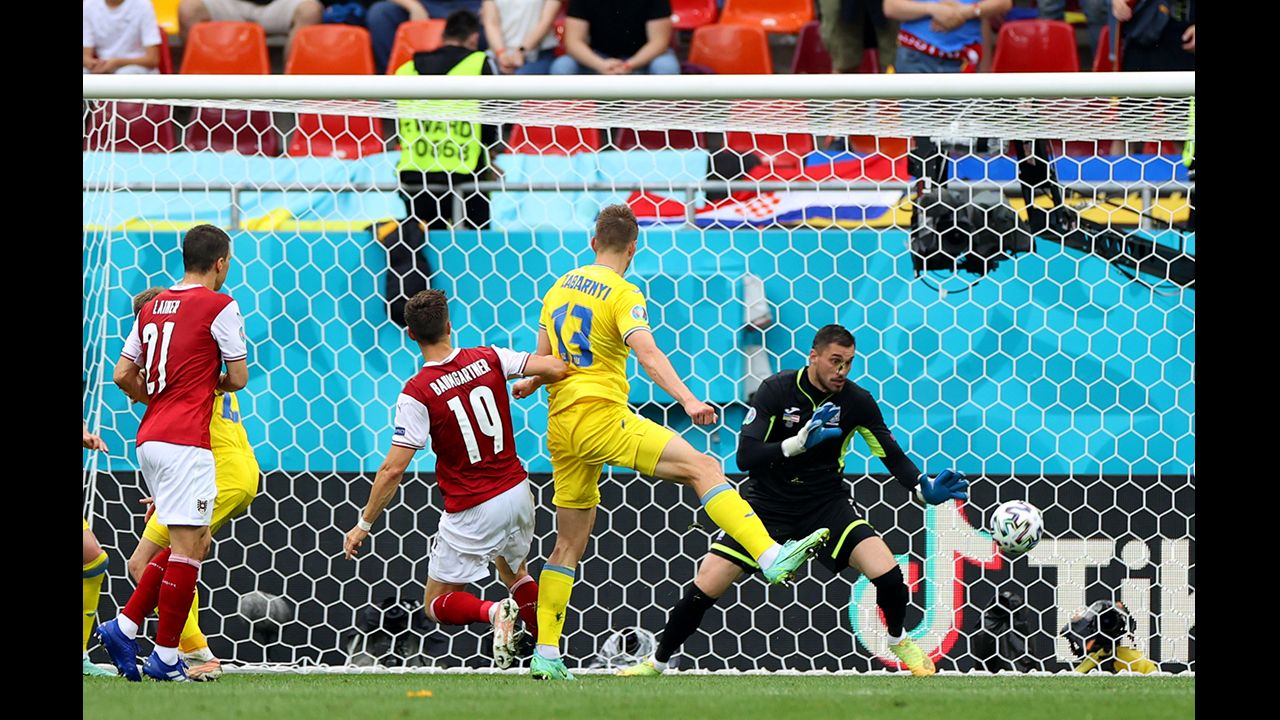 Austria vence con lo mínimo a Ucrania y ya conoce a su rival en los octavos de final