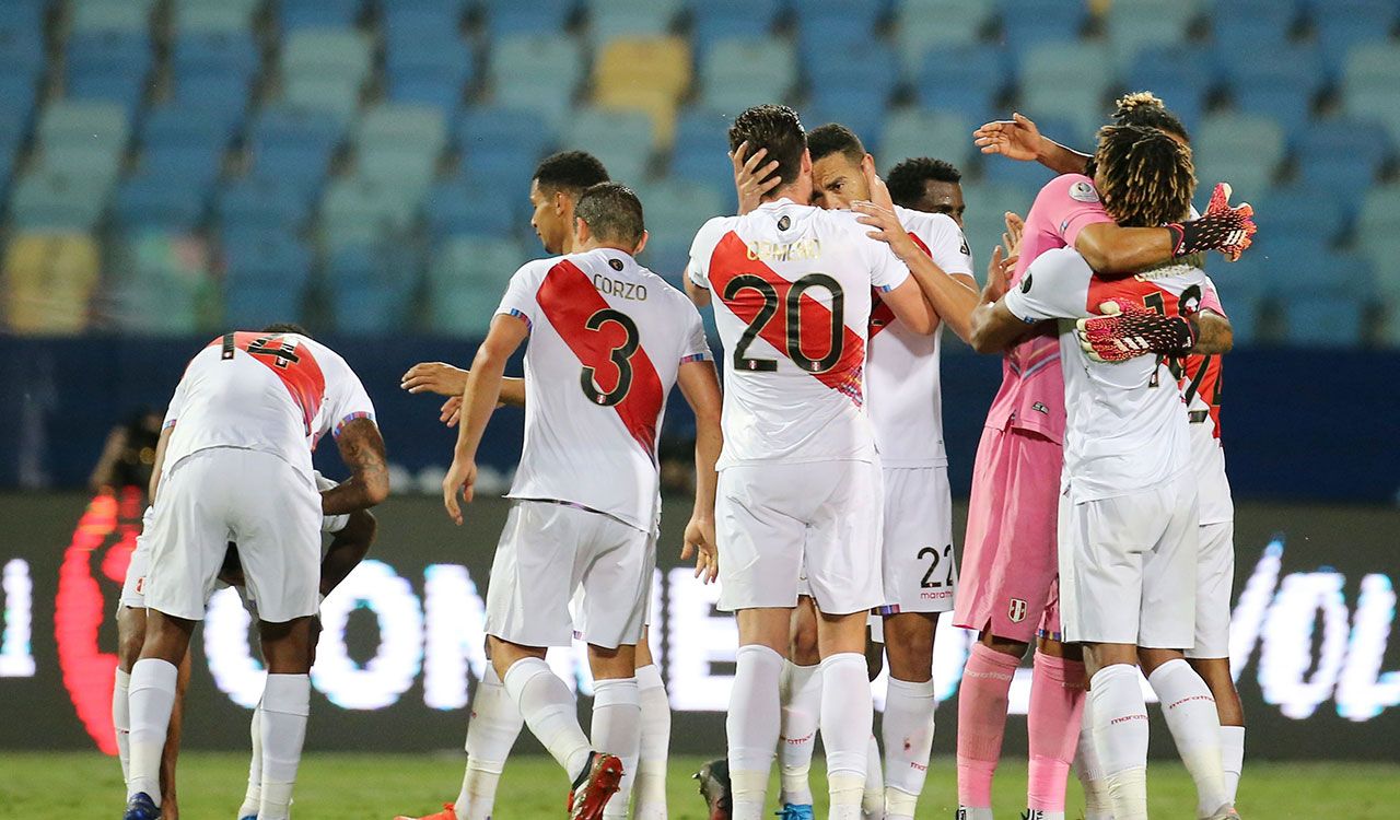 Histórica victoria de Perú en el debut de Santiago Ormeño