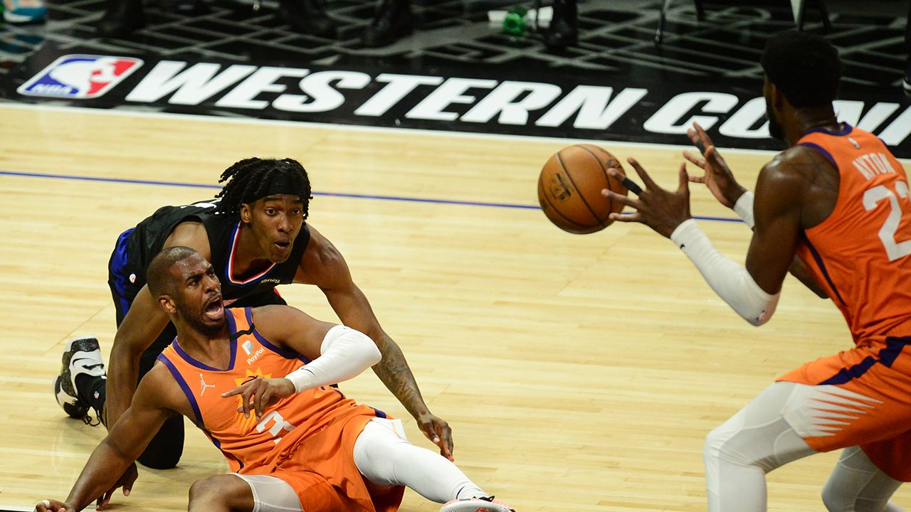 Con contundente marcador de 130 a 103, los Phoenix Suns sentenciaron la serie final contra los Clippers y avanzaron a la gran serie final de NBA. 