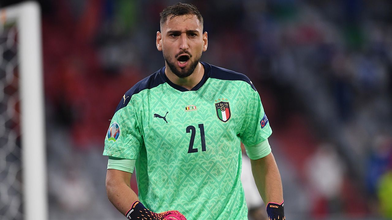 Gianluigi Donnarumma (Portero-Italia) v Álvaro Morata (Delantero-España)