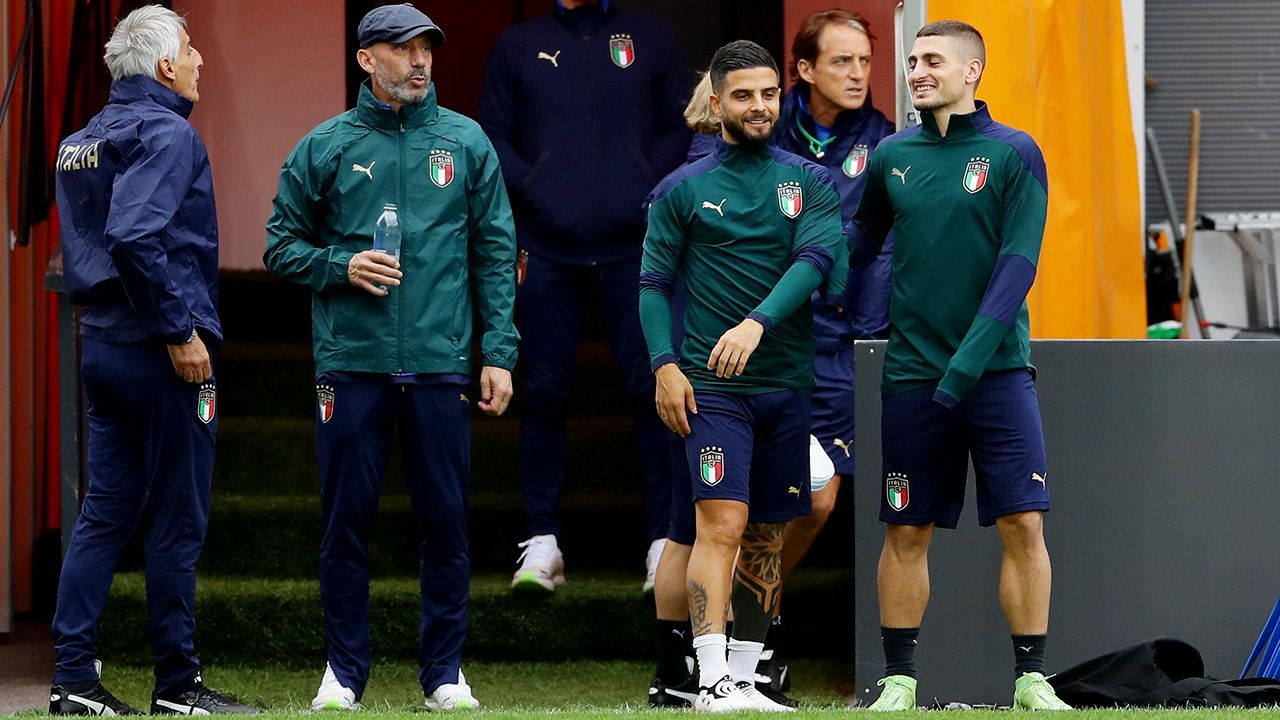 Concentración, risas y buen ambiente en Italia antes de la semifinal frente a España