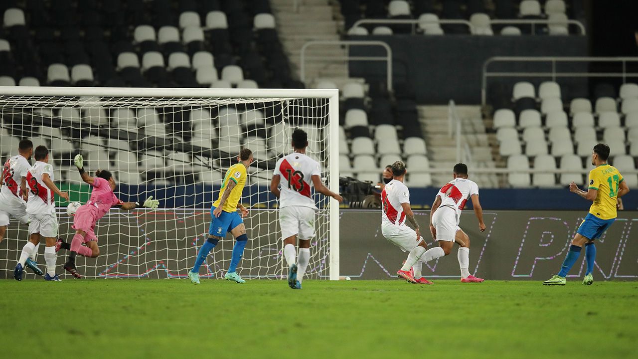Un lujo de Neymar terminó en gol de Lucas Paquetá