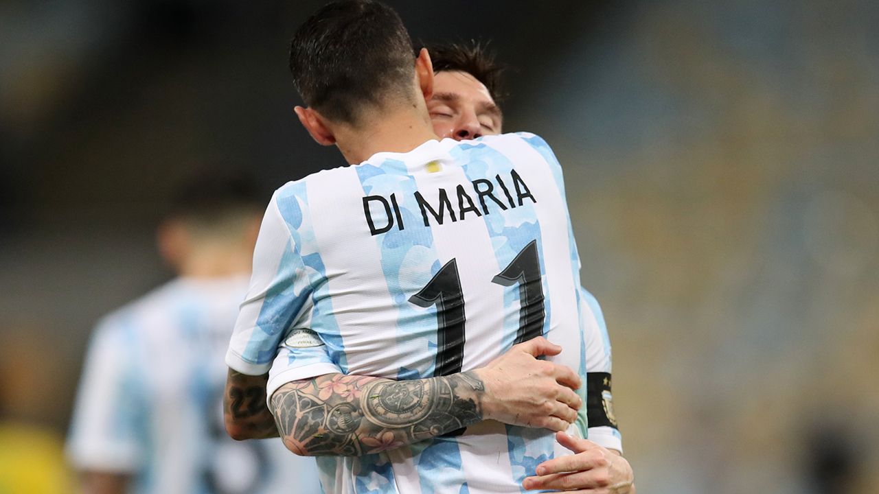 Un gran gol de Ángel Di María puso adelante a Argentina