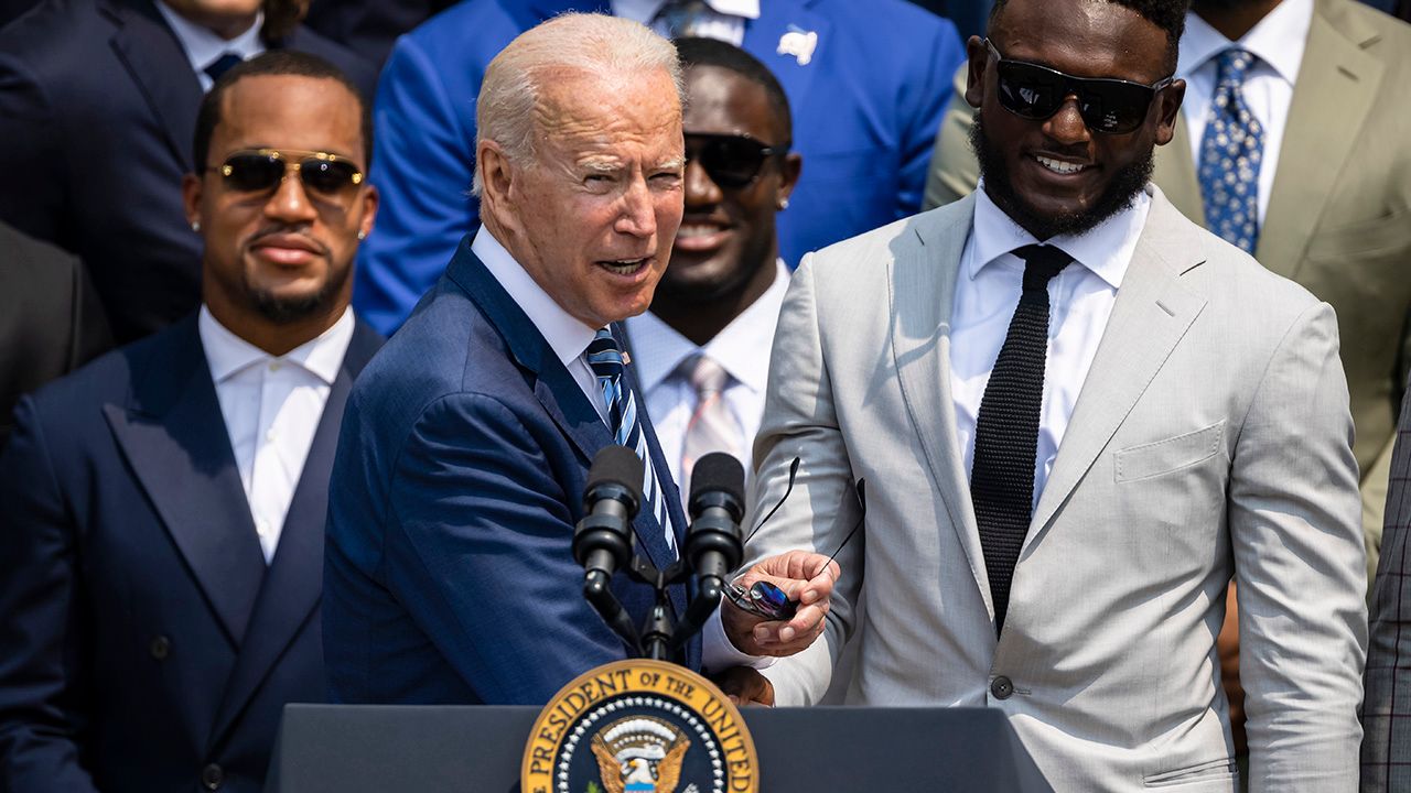 Los Tampa Bay Buccaneers visitaron a Joe Biden en la 'Casa Blanca'