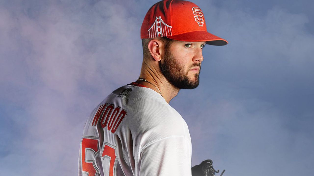 Los San Francisco Giants 'tocan el cielo' con sus nuevos uniformes