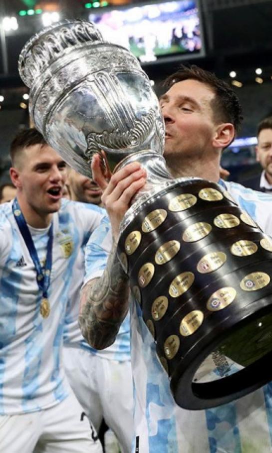 Messi dedica el título de Copa América a Maradona