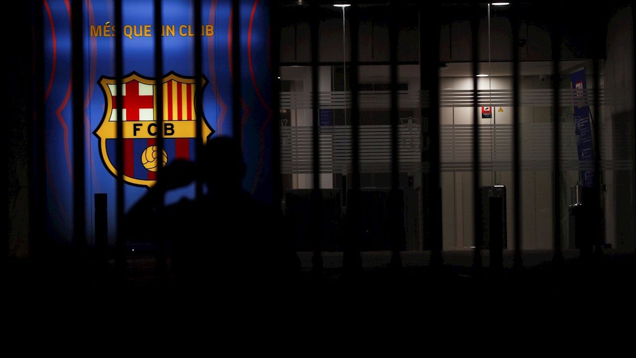 El Camp Nou y sus alrededores, escenarios tristes por la salida de Lionel Messi
