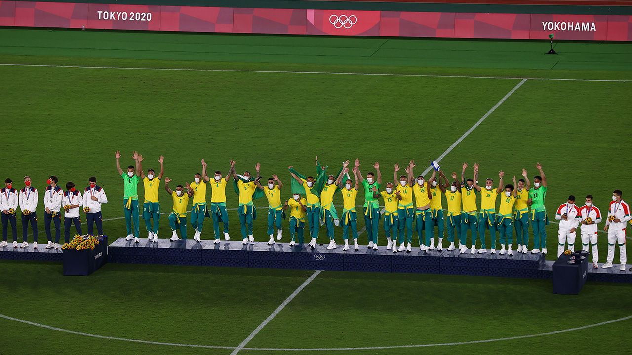 Así se ve México en el podio olímpico junto a Brasil y España